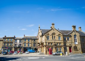 Crewkerne town centre